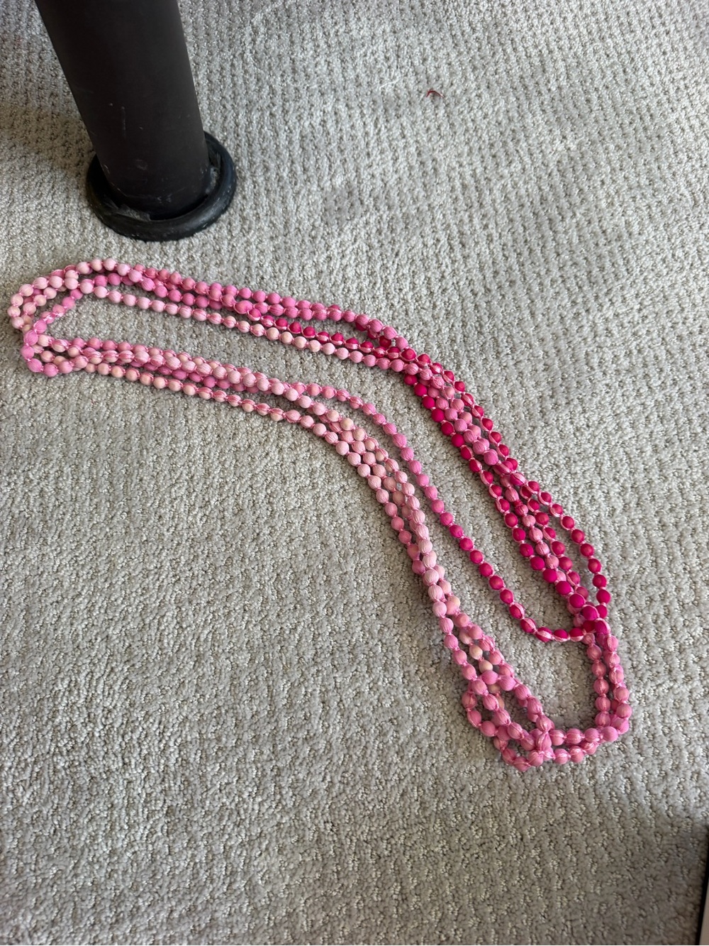 Pink Gradient Beaded Necklace - Women's Fashion Jewelry